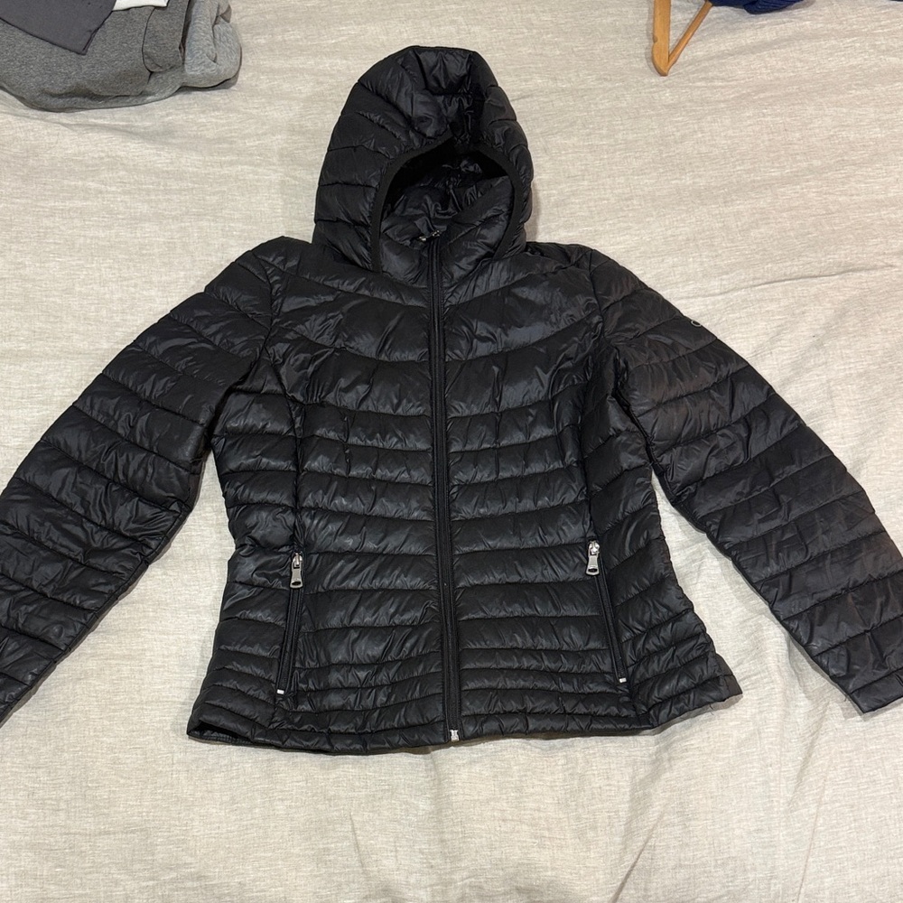 Calvin Klein Women's Black down packable Puffer Jacket